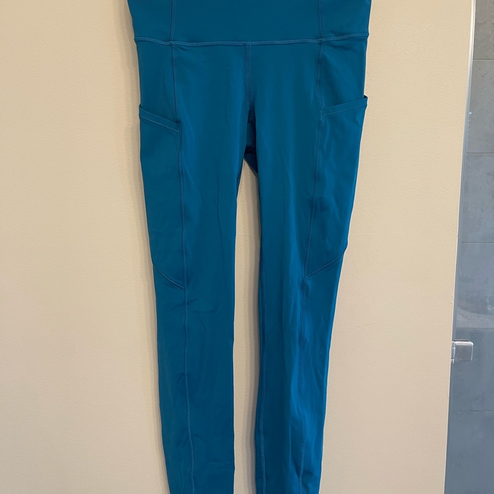 Lululemon leggings 25” mid rise